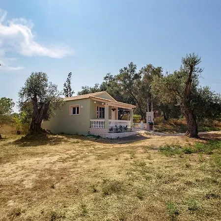 Spiti Milioris * Λευκίμμη